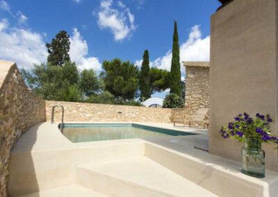Masia La Torre, Tourist accommodation on Finca Viladellops