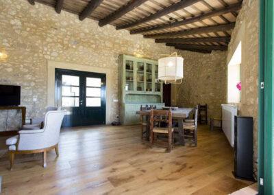 Masia La Torre, Tourist accommodation on Finca Viladellops