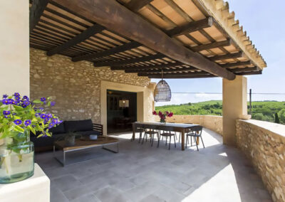 Masia La Torre, Tourist accommodation on Finca Viladellops