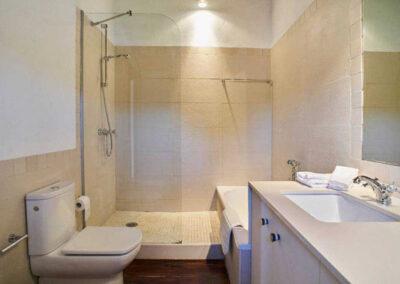 Masia Bella Vista, Tourist accommodation on Finca Viladellops