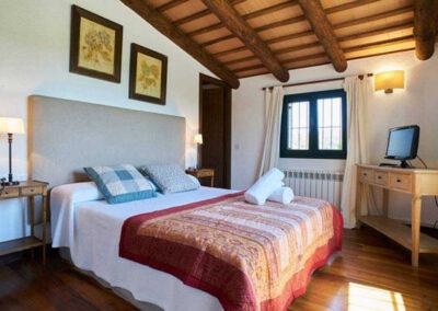 Masia Bella Vista, Tourist accommodation on Finca Viladellops